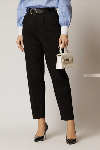 Pantaloni dama negri cu croi pana si buzunare