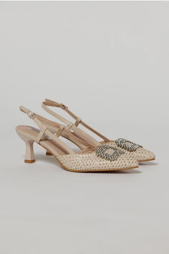 Pantofi bej cu finisaj impletit si accesoriu cu pietre stralucitoare