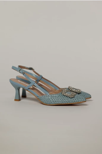 Pantofi bleu cu finisaj impletit si accesoriu cu pietre stralucitoare