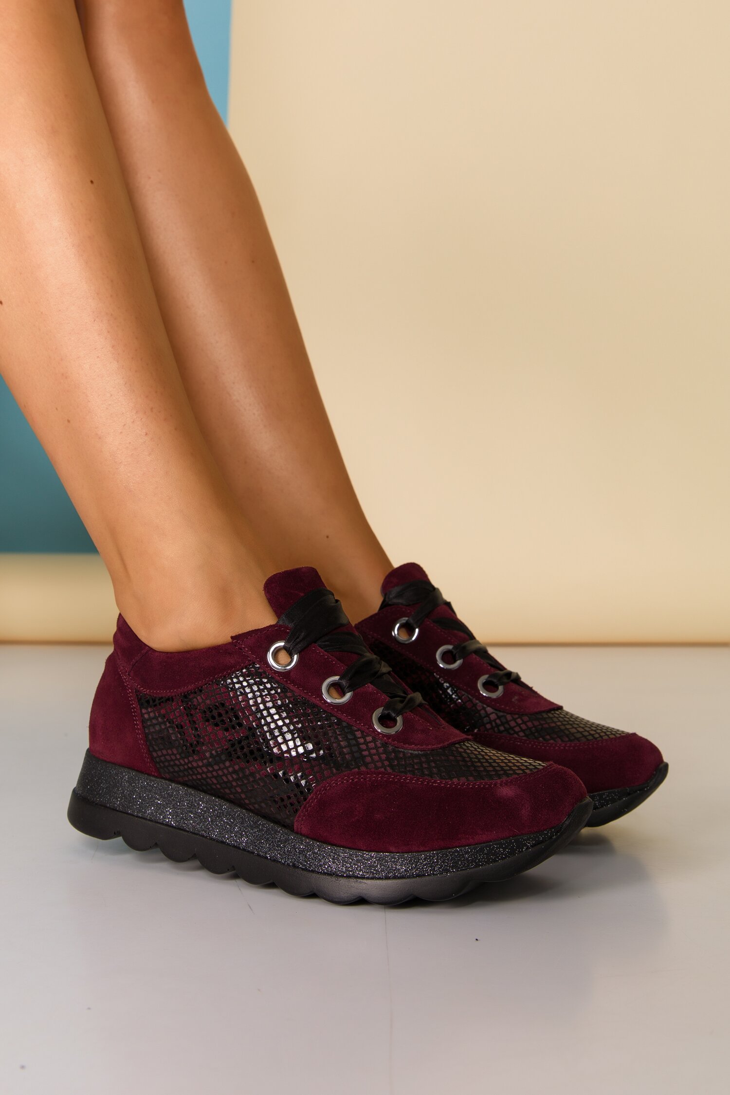 Pantofi sport Kelly bordo cu imprimeu snake dyfashion.ro imagine megaplaza.ro