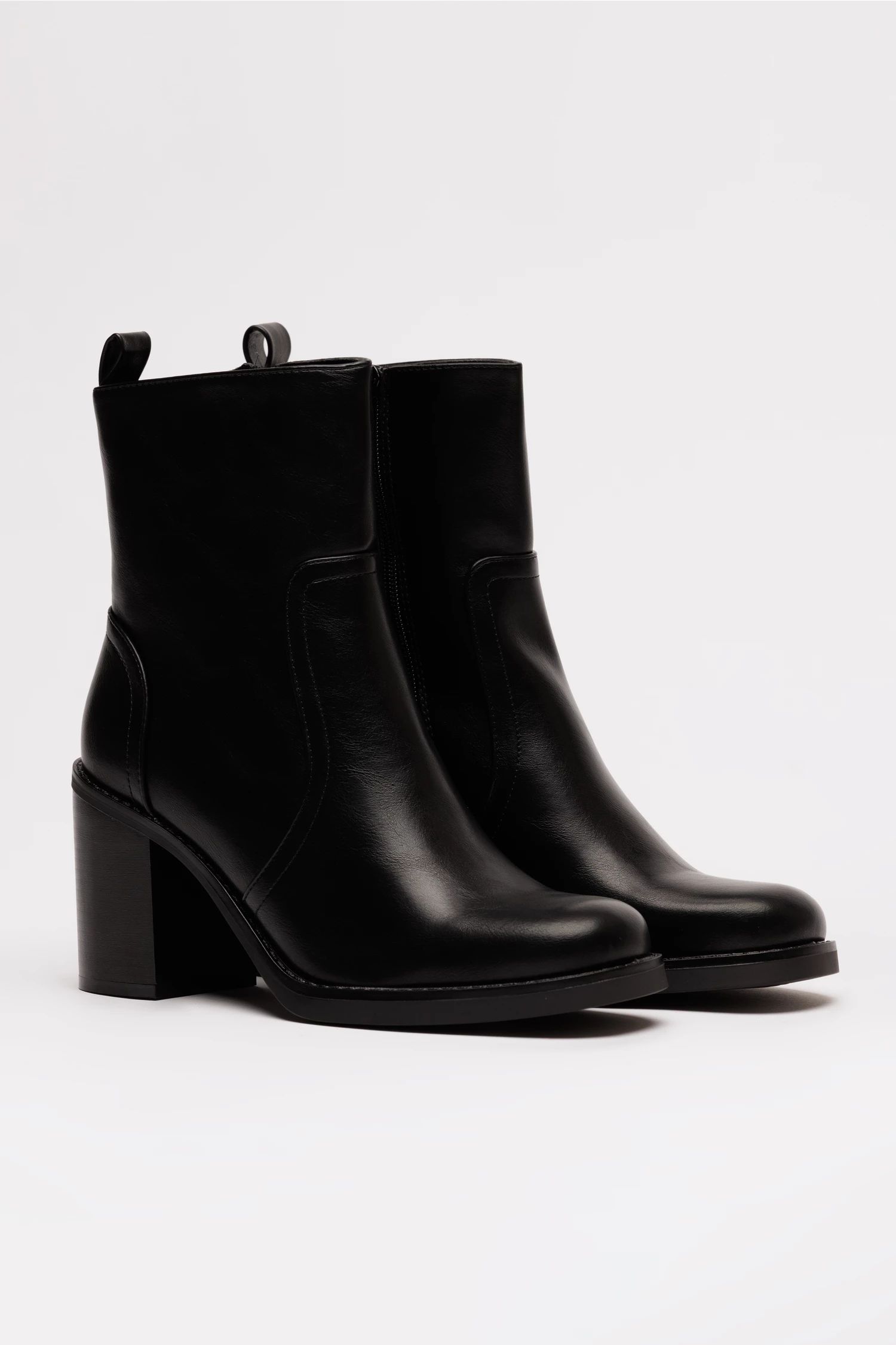 Botine negre din piele ecologica de dama cu toc patrat