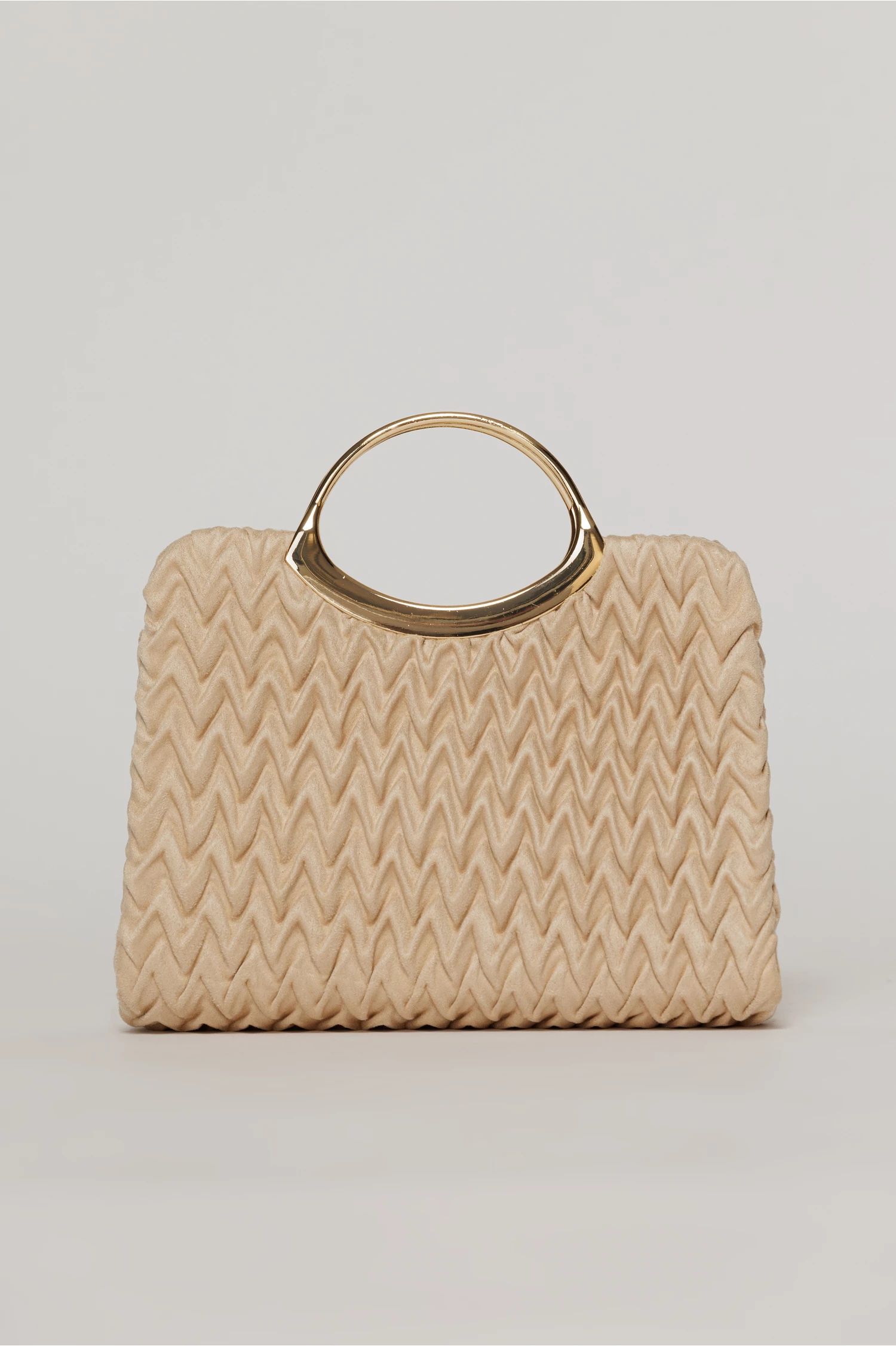 Clutch elegant bej din piele ecologica intoarsa cu design modern
