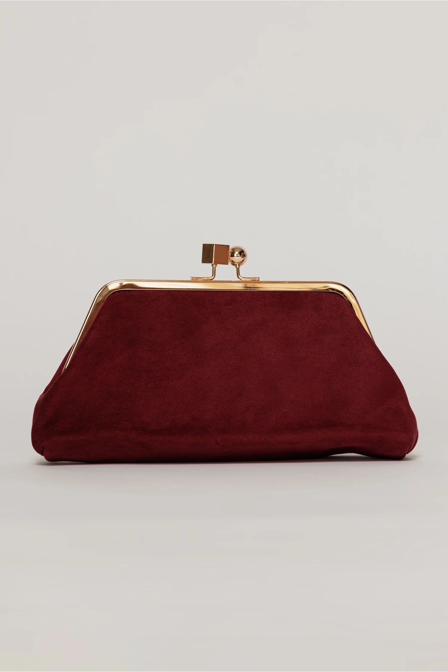 Clutch plic burgundy catifelat cu inchidere metalica aurie