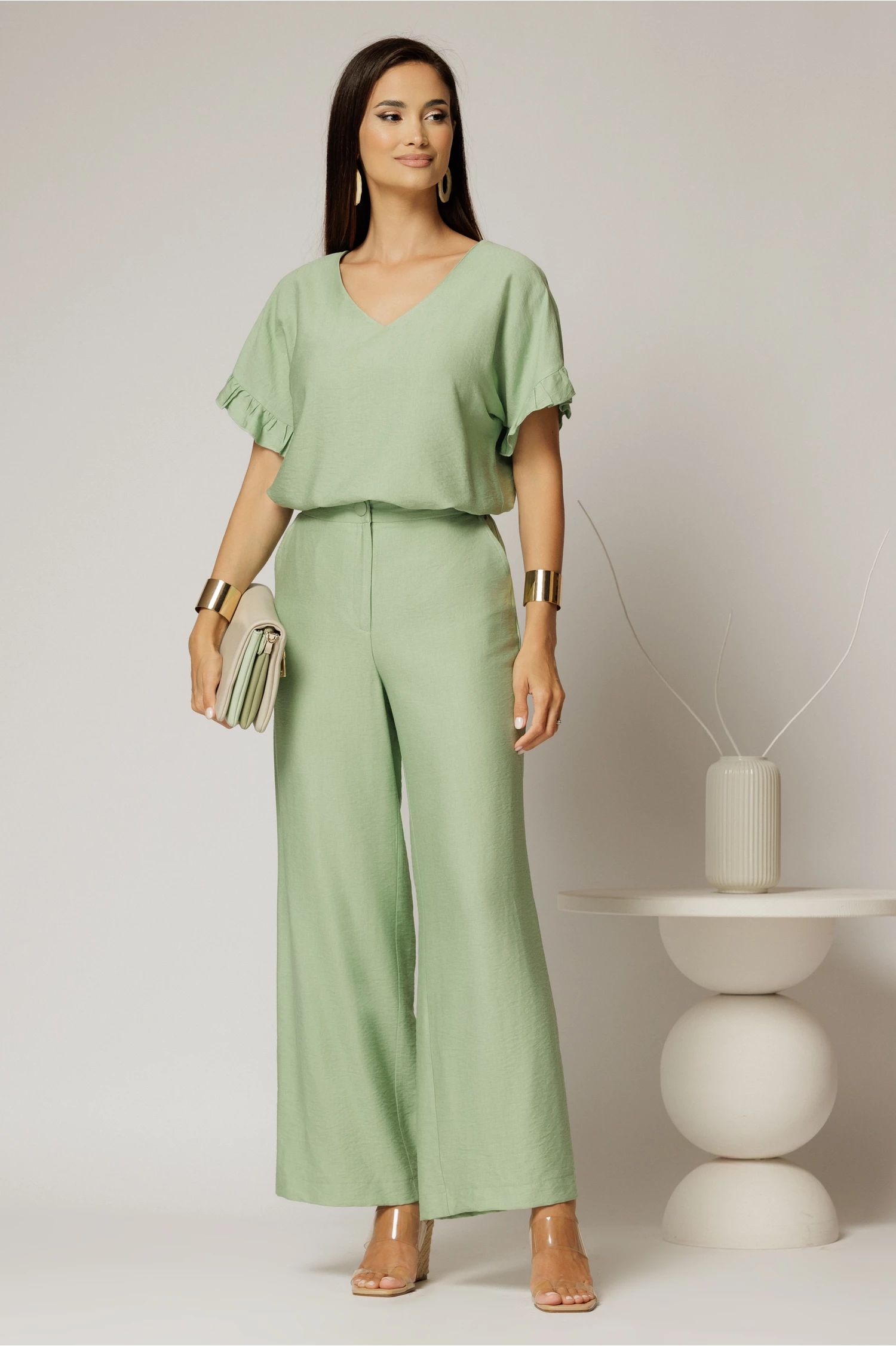 Compleu verde fistic din viscoza cu pantalon si bluza cu maneci lejere