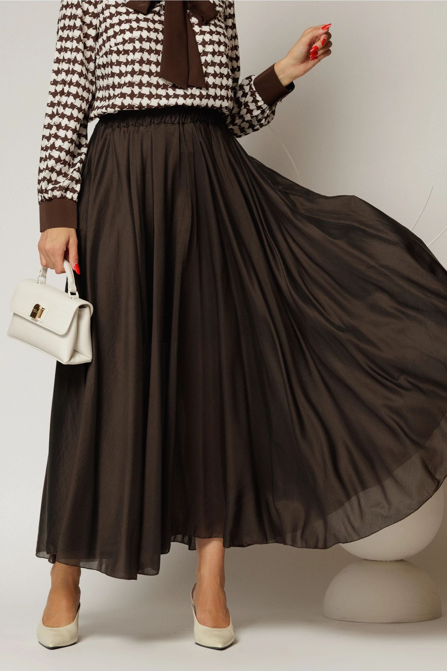 Fusta midi maro intens clos din tencel casual eleganta