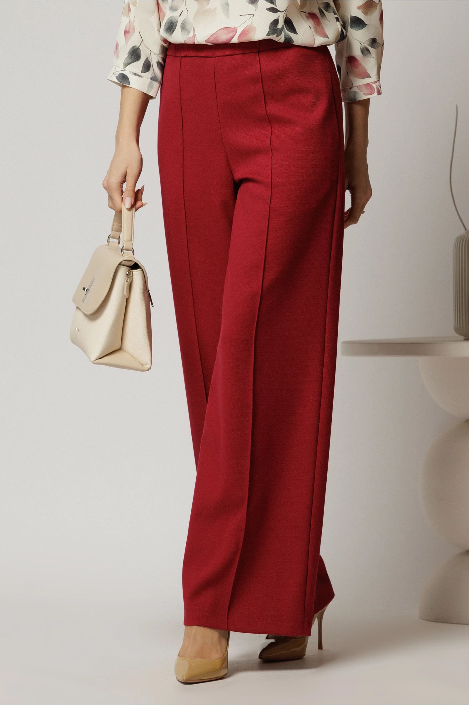 Pantaloni DY Fashion bordo cu croi lejer si elastic pe talie