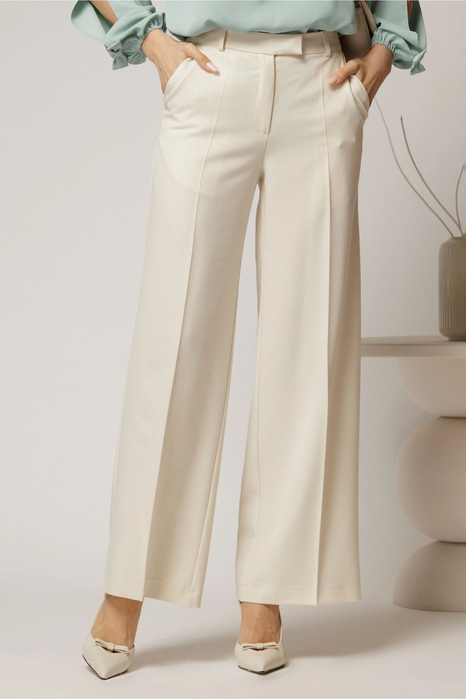 Pantaloni DY Fashion lungi ivoar din stofa si croi lejer