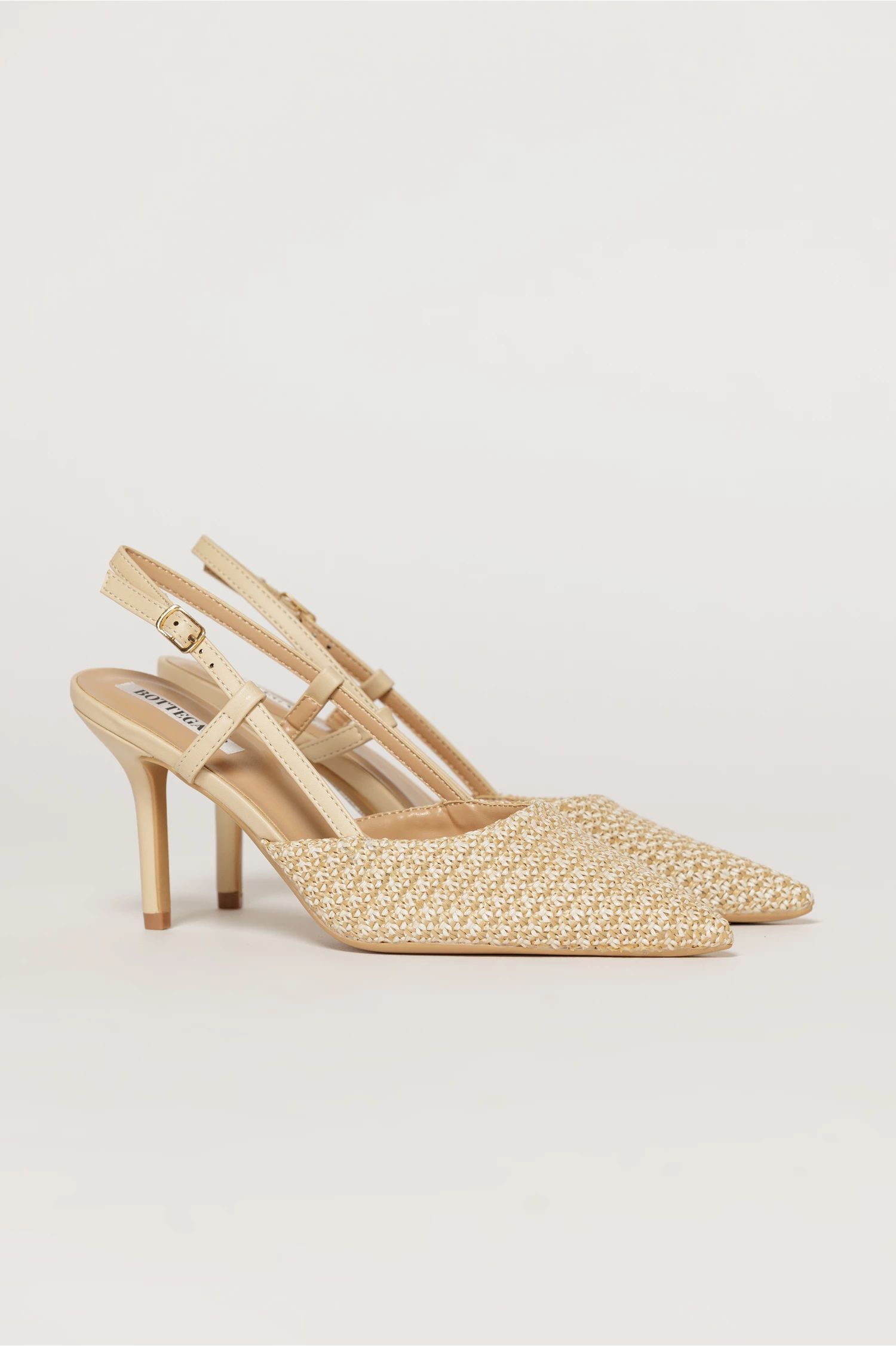 Pantofi eleganti bej cu finisaj impletit