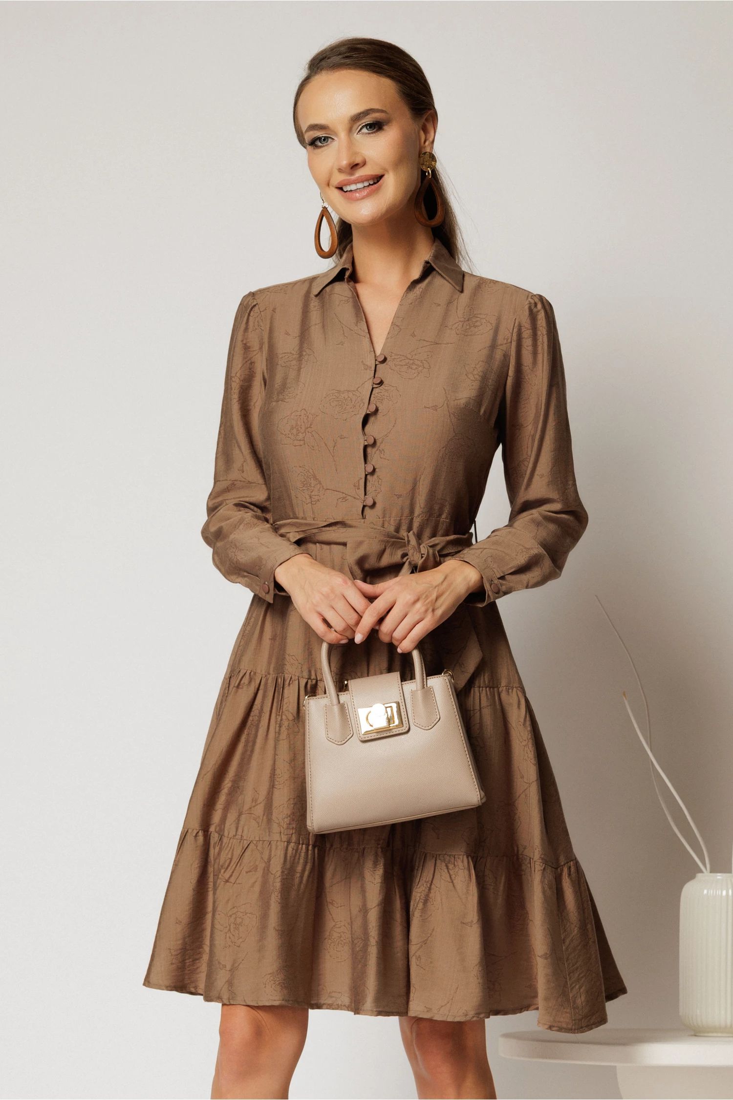 Rochie bej midi din viscoza si imprimeu