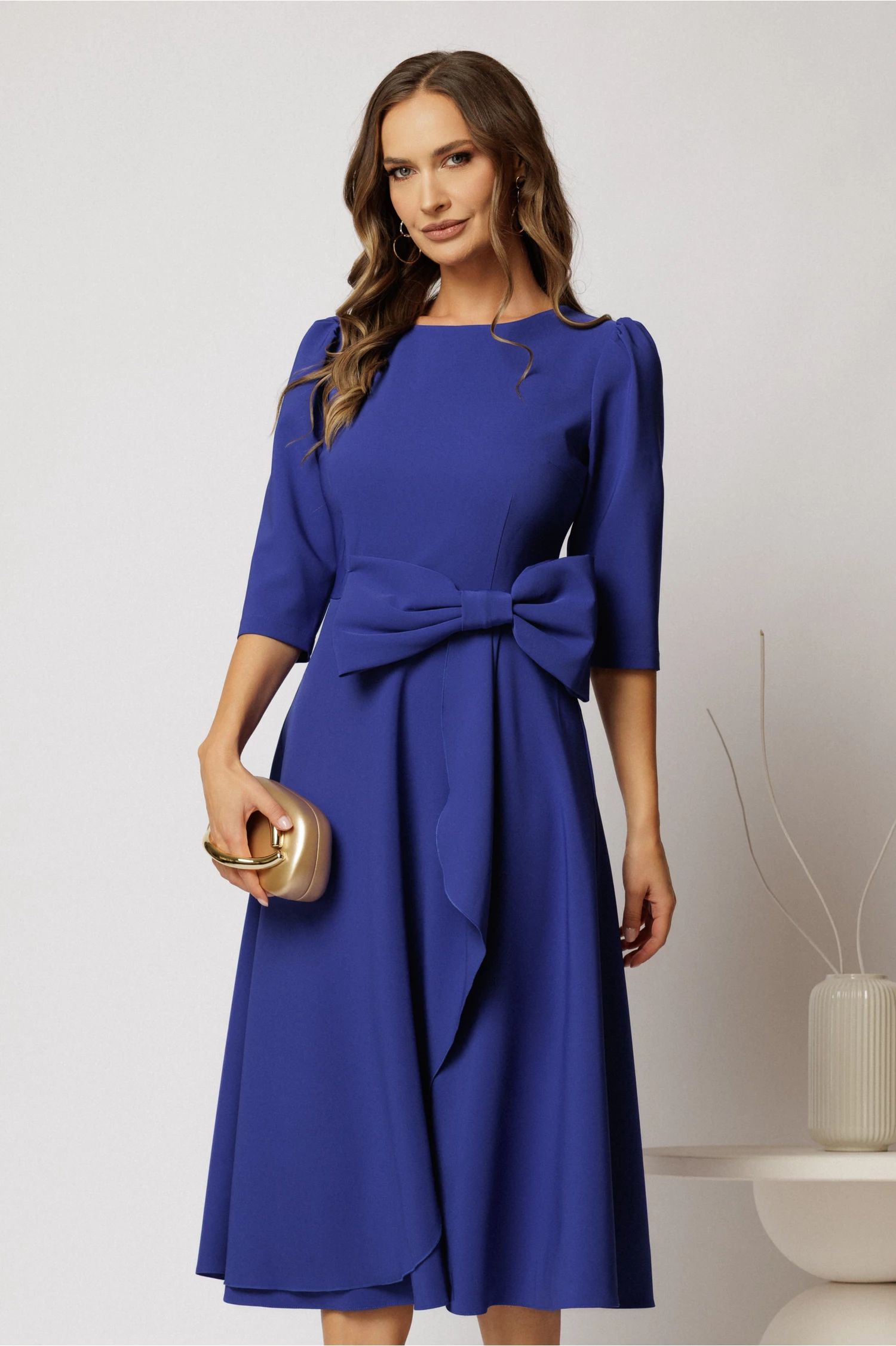 Rochie DY Fashion albastra cu funda ampla in talie decolteu rotund maneci trei sferturi