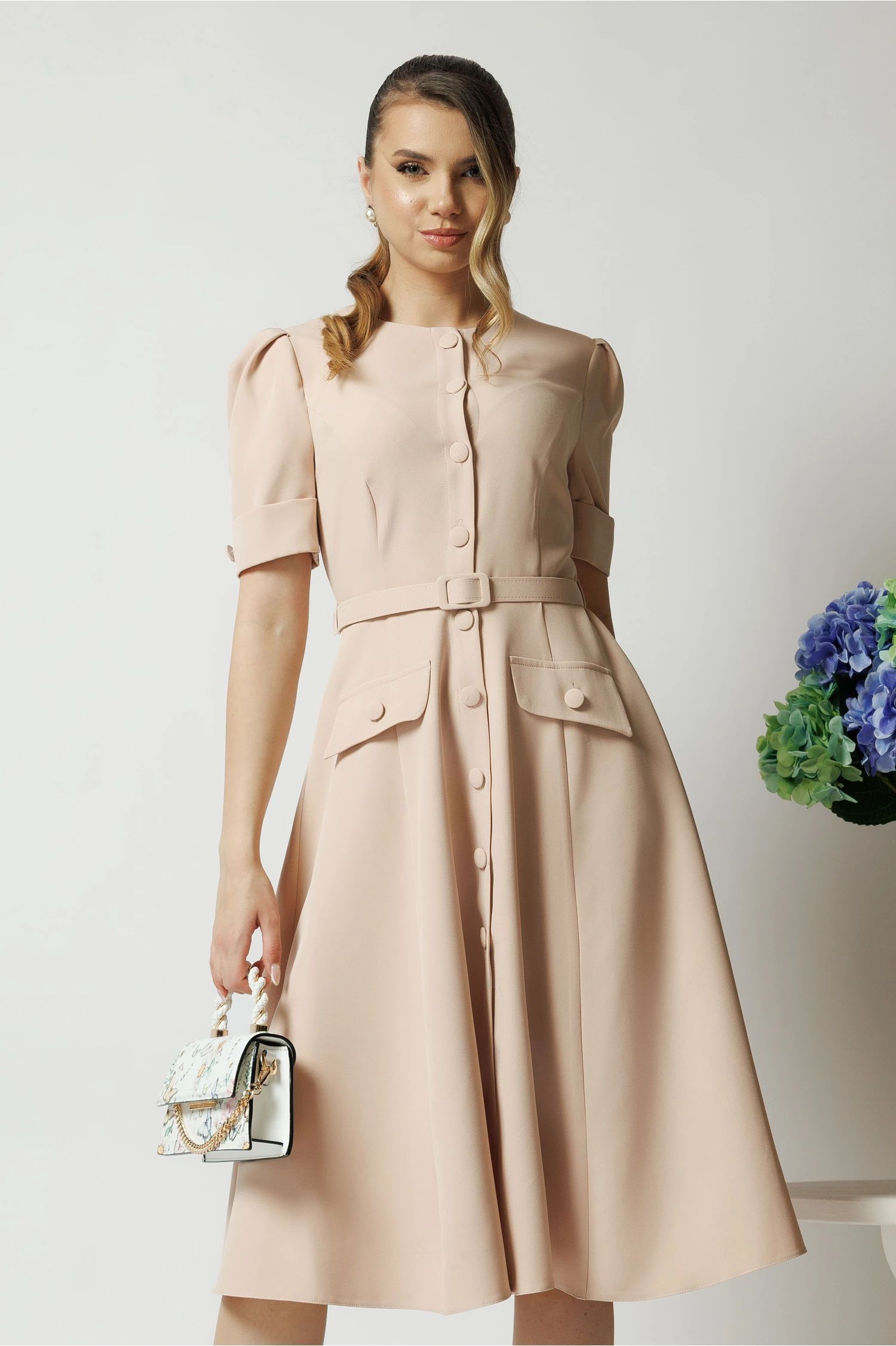 Rochie DY Fashion bej de zi cu nasturi si curea in talie