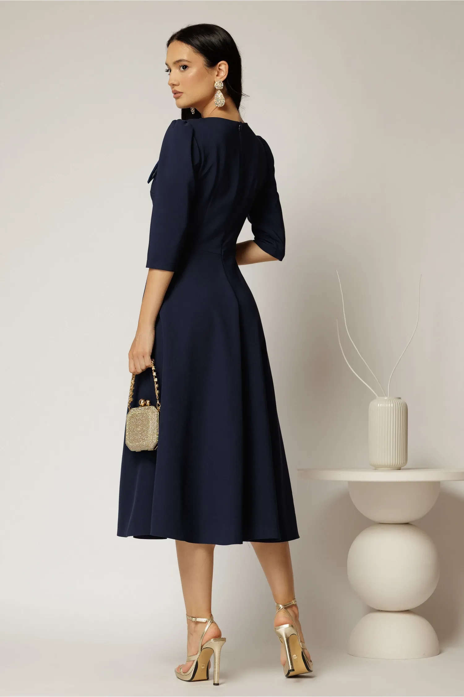 Rochie DY Fashion bleumarin clos cu lantisor si esarfa 2