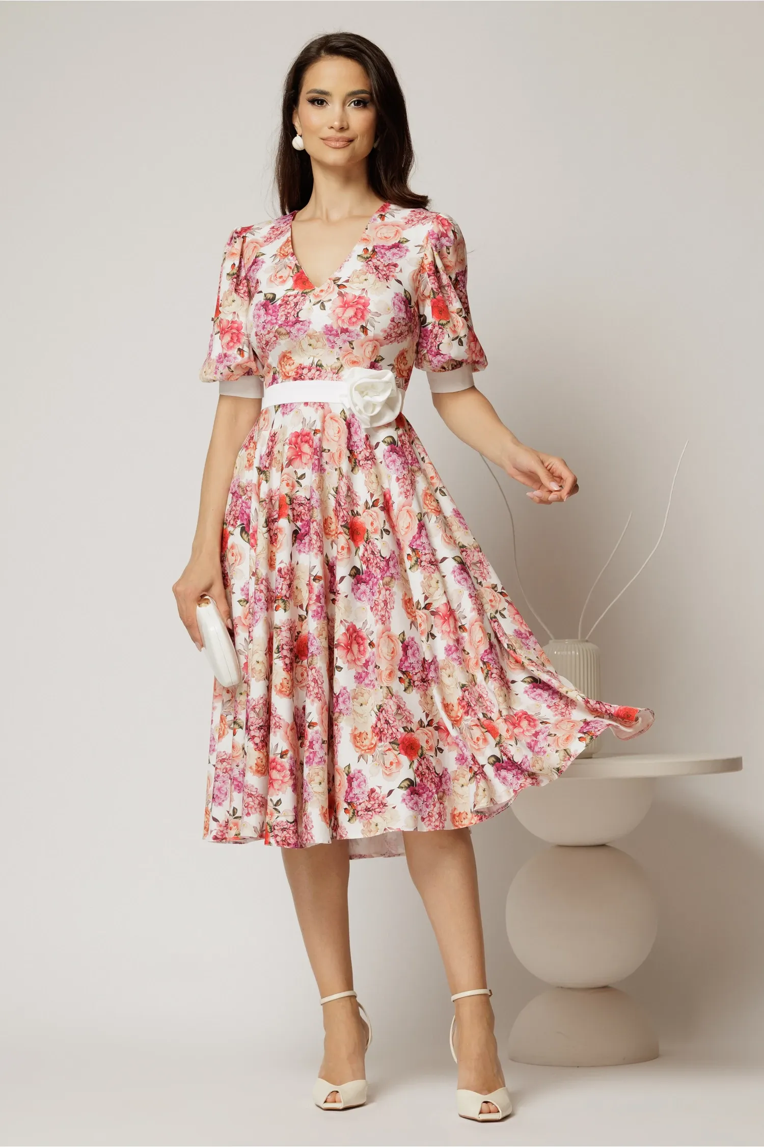 Rochie DY Fashion cu imprimeu floral corai si floare in talie 3