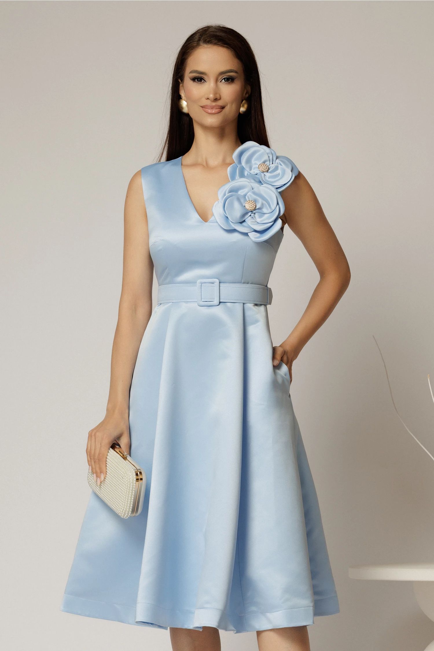 Rochie DY Fashion din tafta bleu cu floare ampla cu perla pe umar
