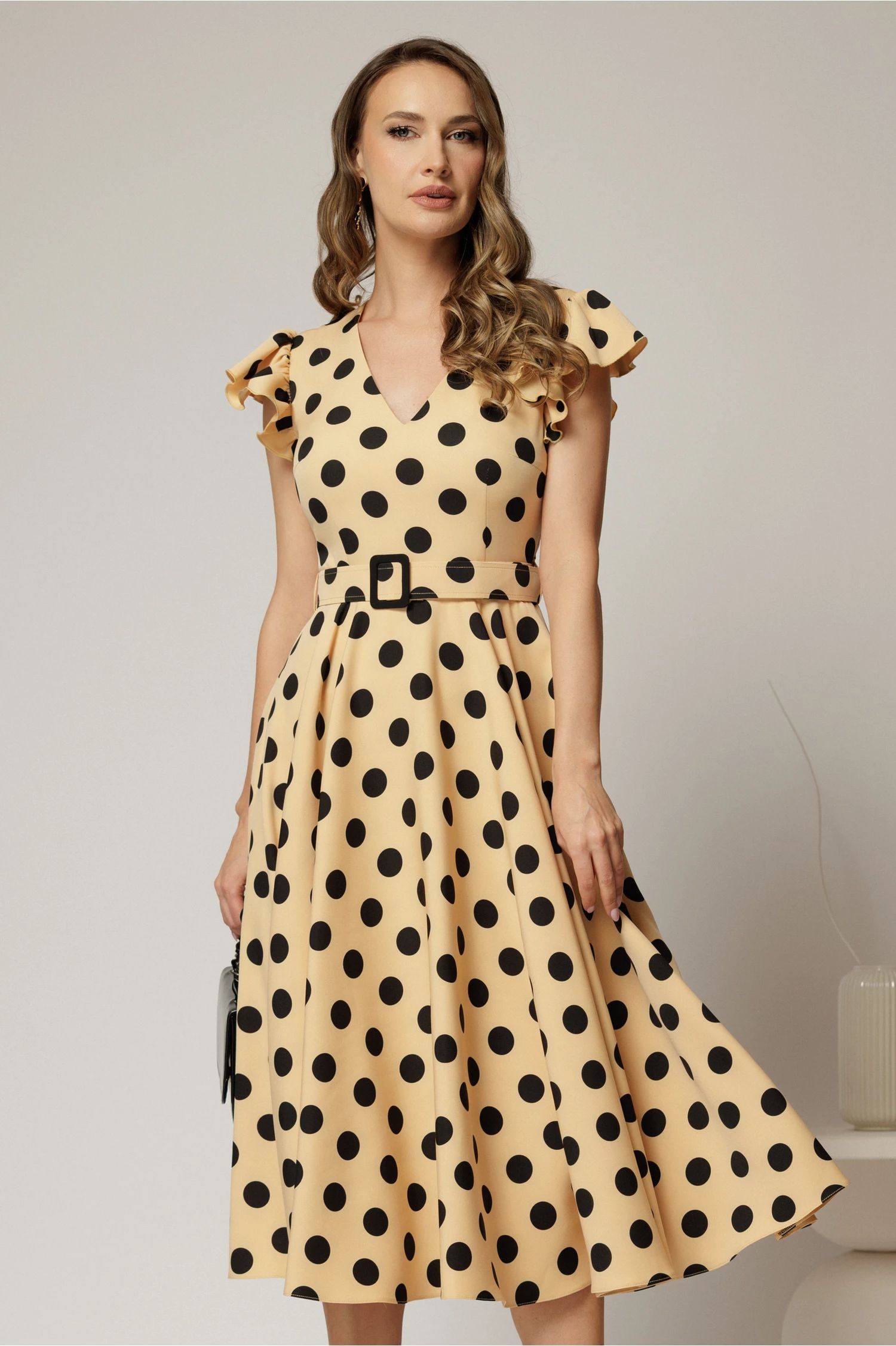 Rochie DY Fashion galben pai cu buline si curea in talie