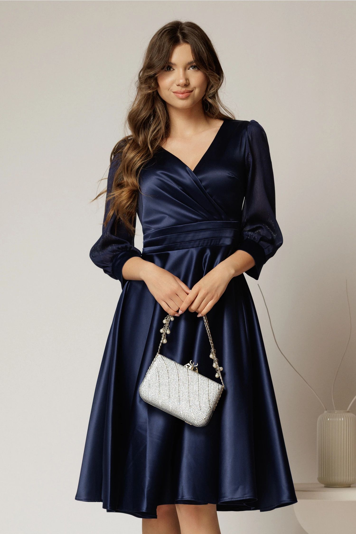 Rochie DY Fashion midi bleumarin din tafta cu maneci din voal cu lurex