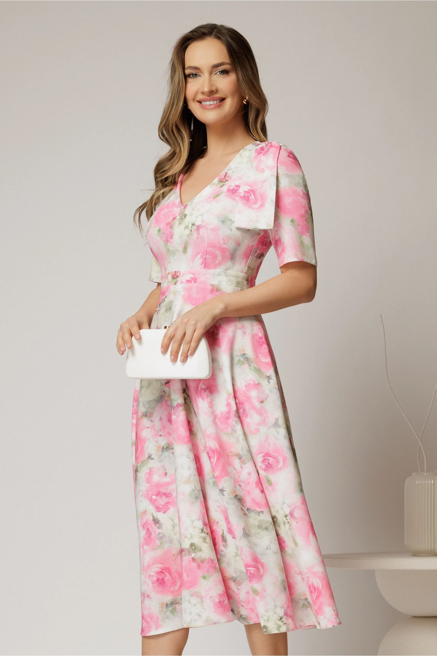 Rochie DY Fashion midi clos cu funda pe umar si print roz
