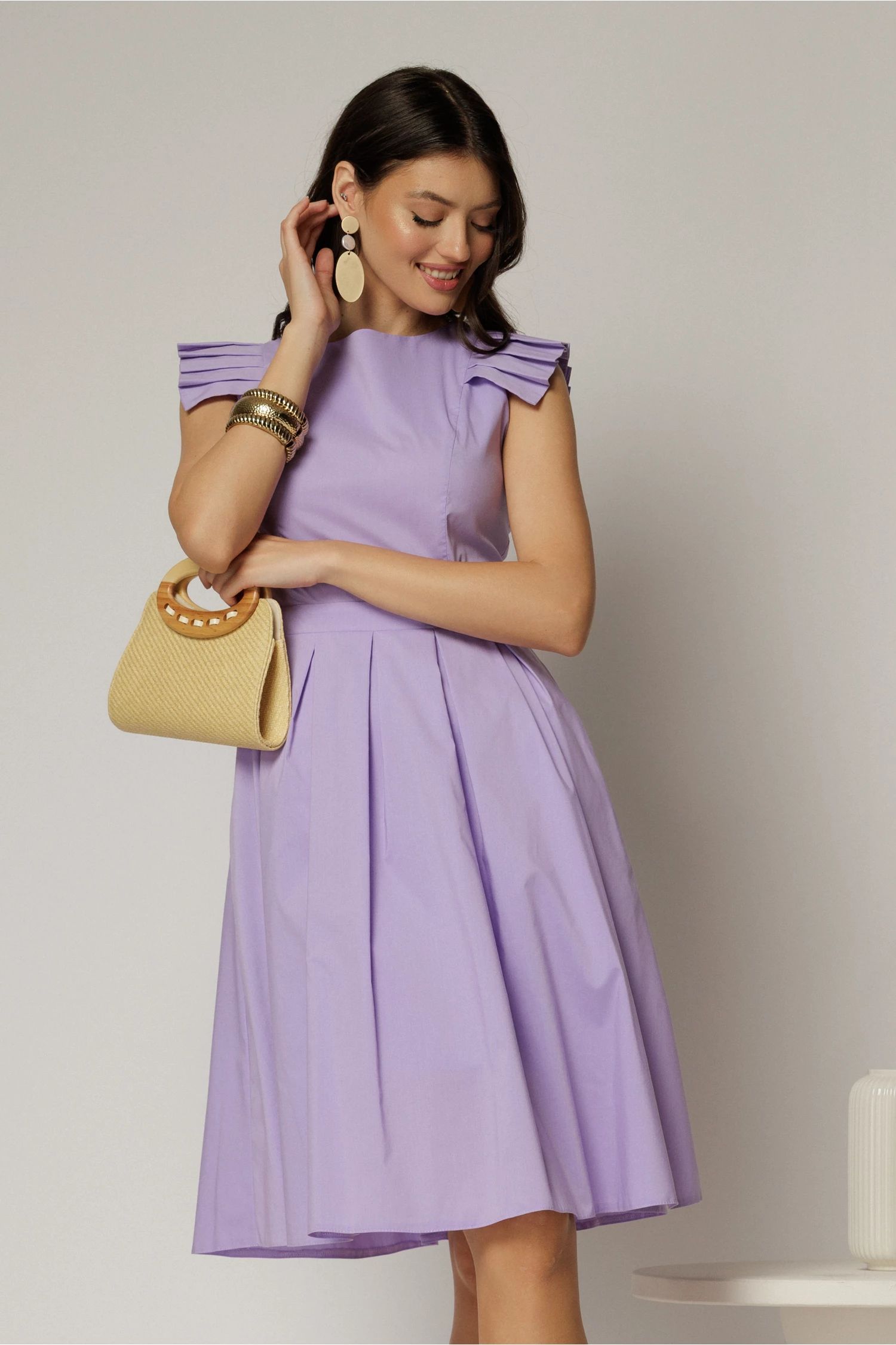 Rochie DY Fashion midi lila din poplin in clos cu volane la umeri