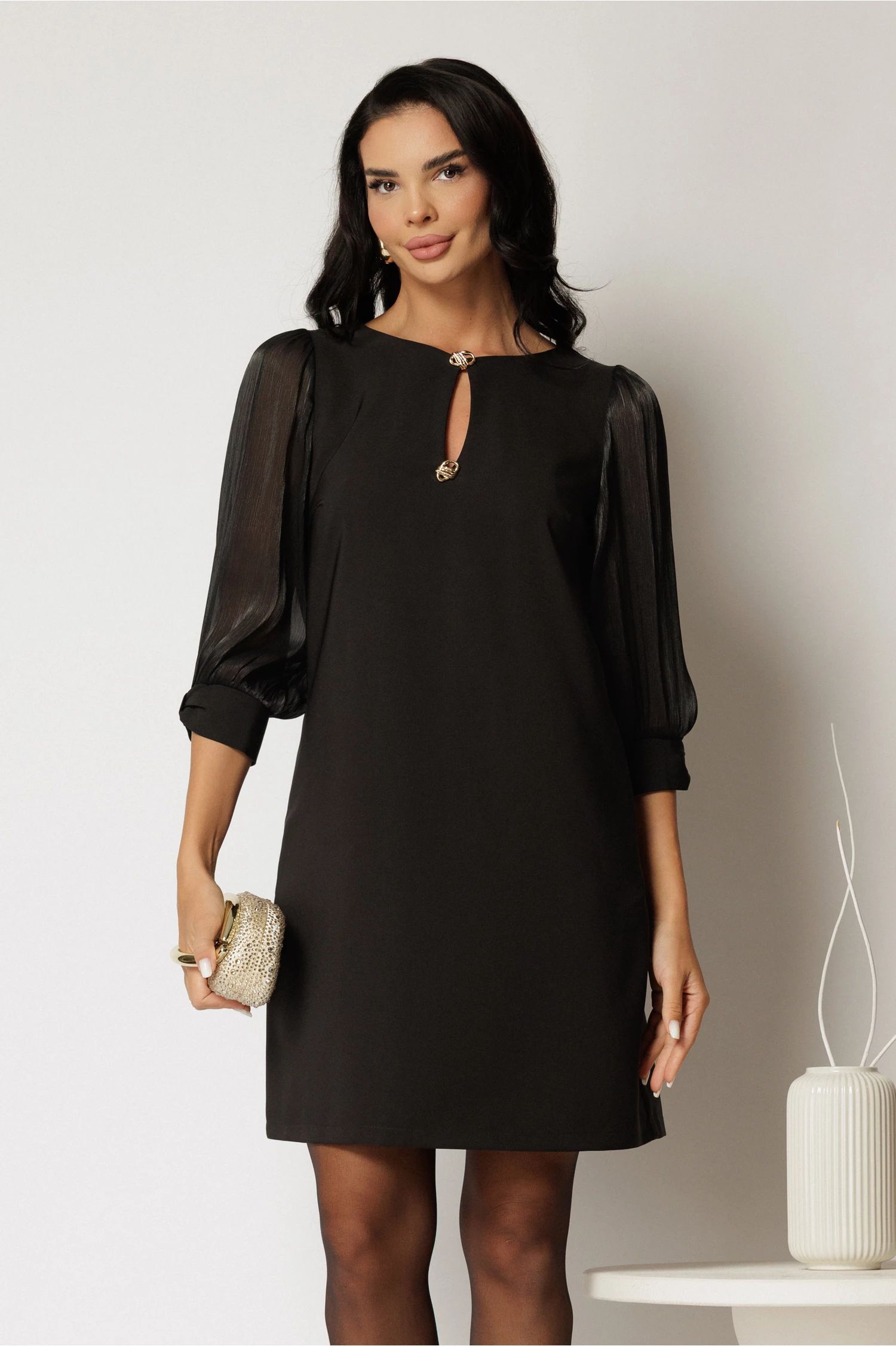 Rochie DY Fashion midi neagra scurta cu maneci din voal