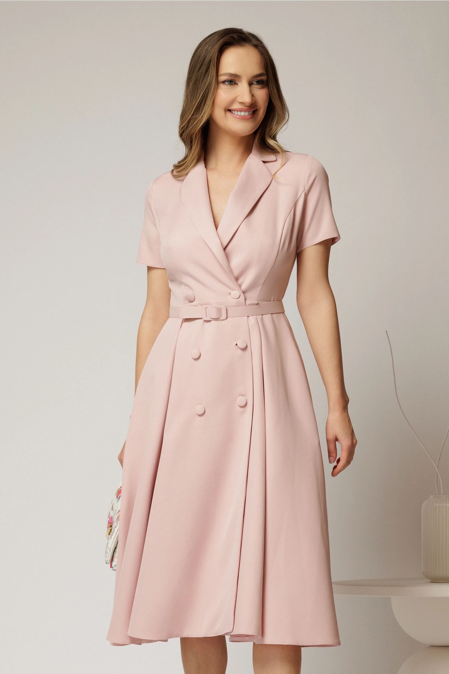 Rochie DY Fashion midi roz cu decolteu petrecut si curea in talie