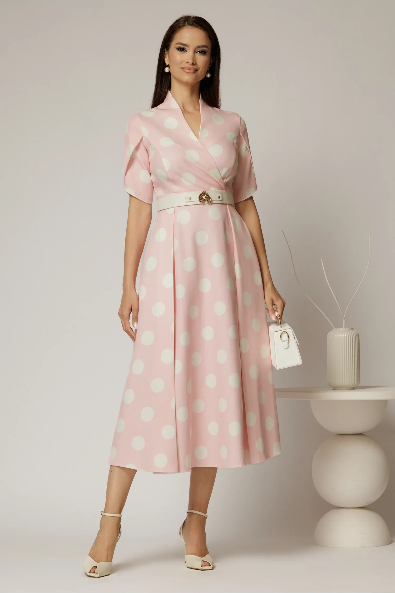 Rochie DY Fashion roz cu buline cu decolteu si maneci petrecute 3