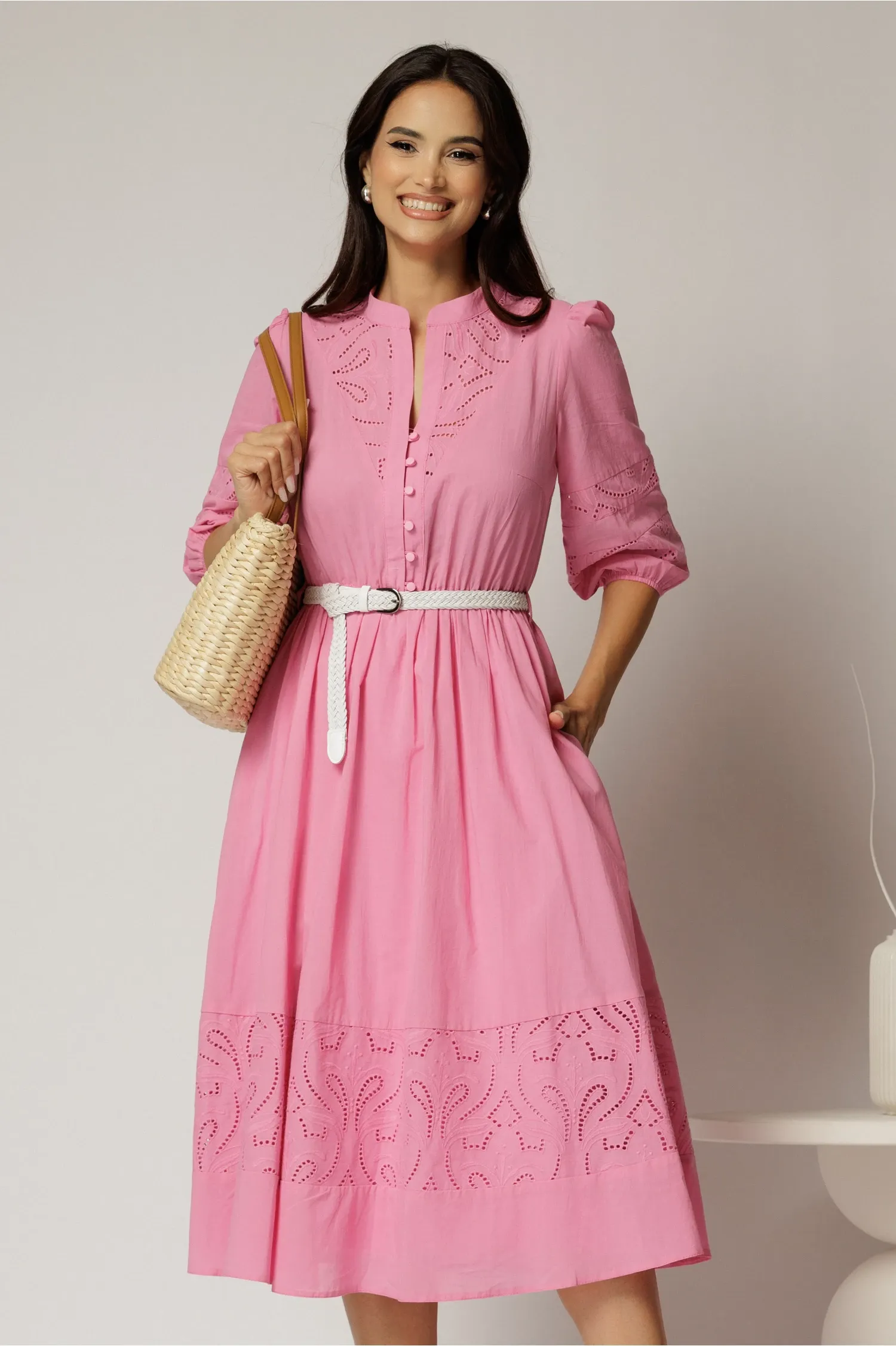 Rochie DY Fashion roz din bumbac cu insertii perforate si curea in talie 1