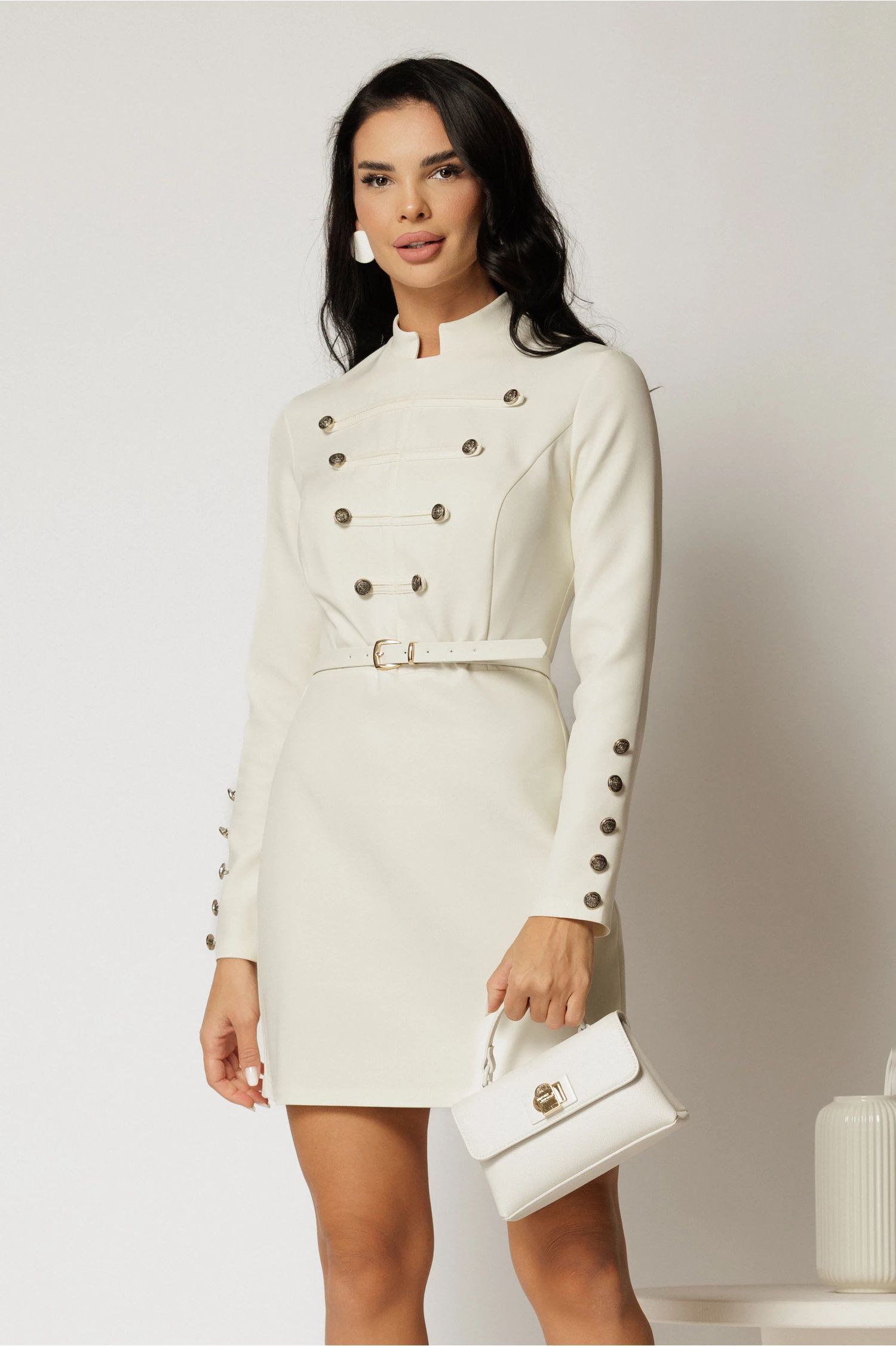 Rochie DY Fashion scurta alba cu nasturi pe bust si maneci