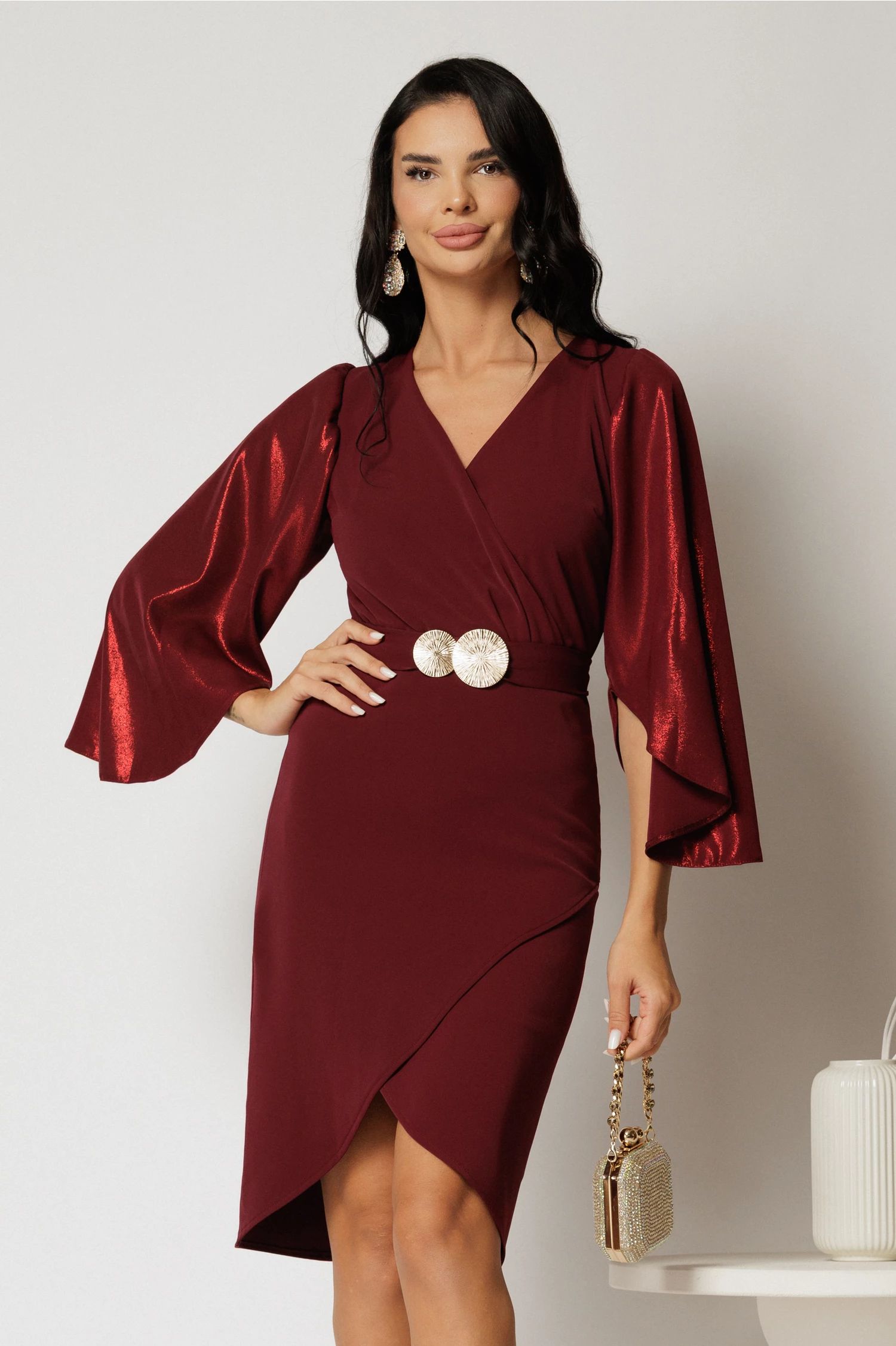Rochie Lidia bordo din voal plin cu maneci ample peliculizate