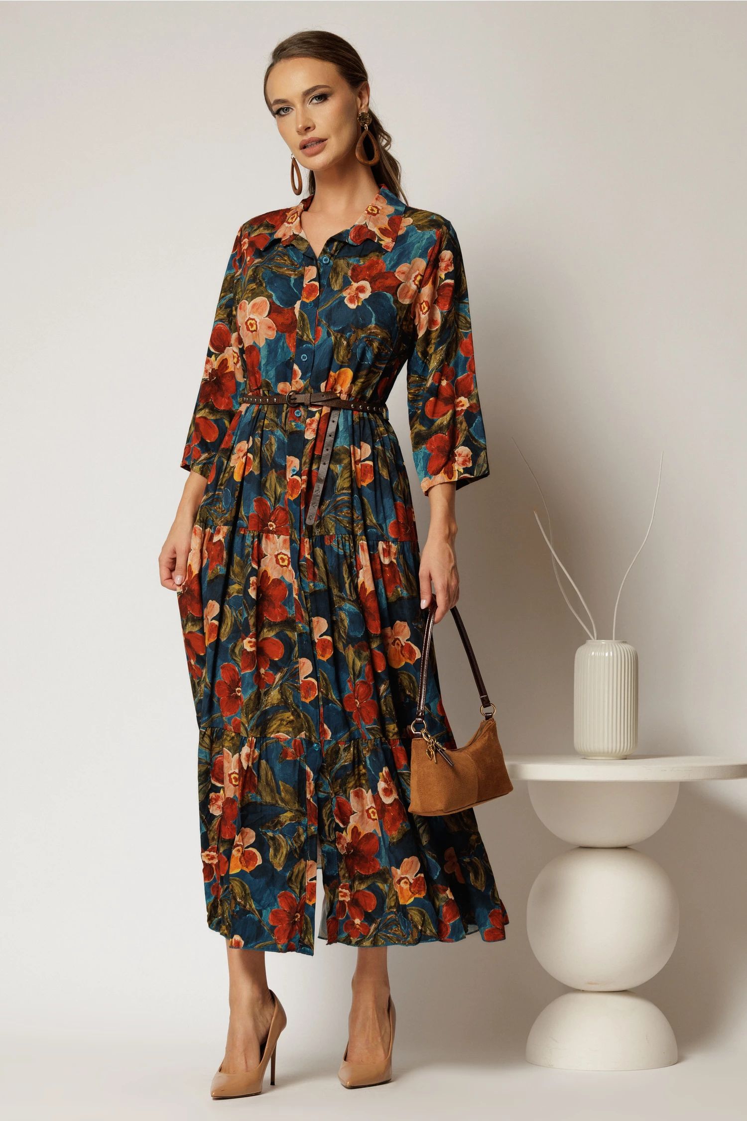 Rochie midi din viscoza albastru turcoaz cu imprimeuri florale si curea in talie