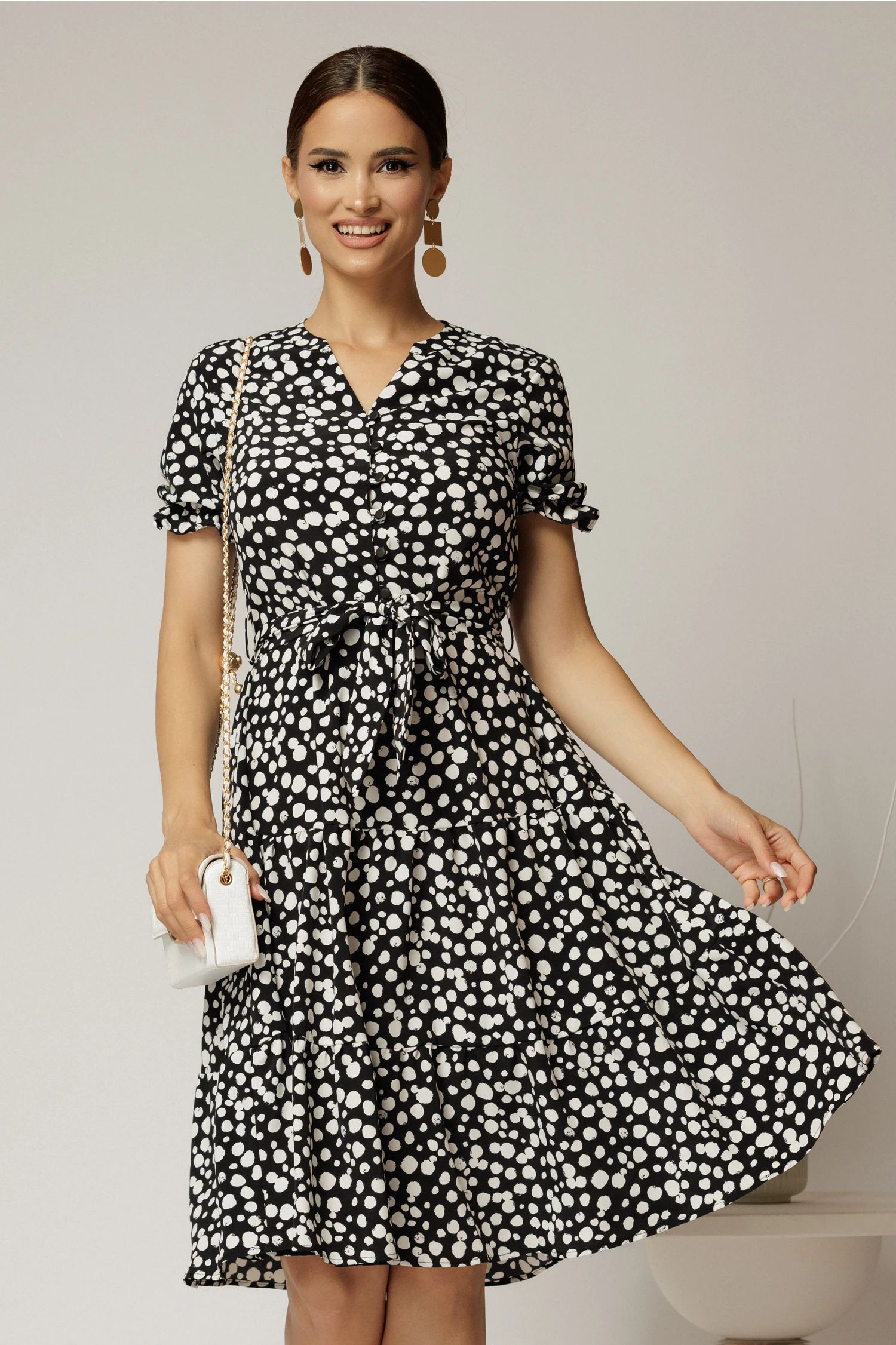 Rochie midi din viscoza neagra cu imprimeu alb
