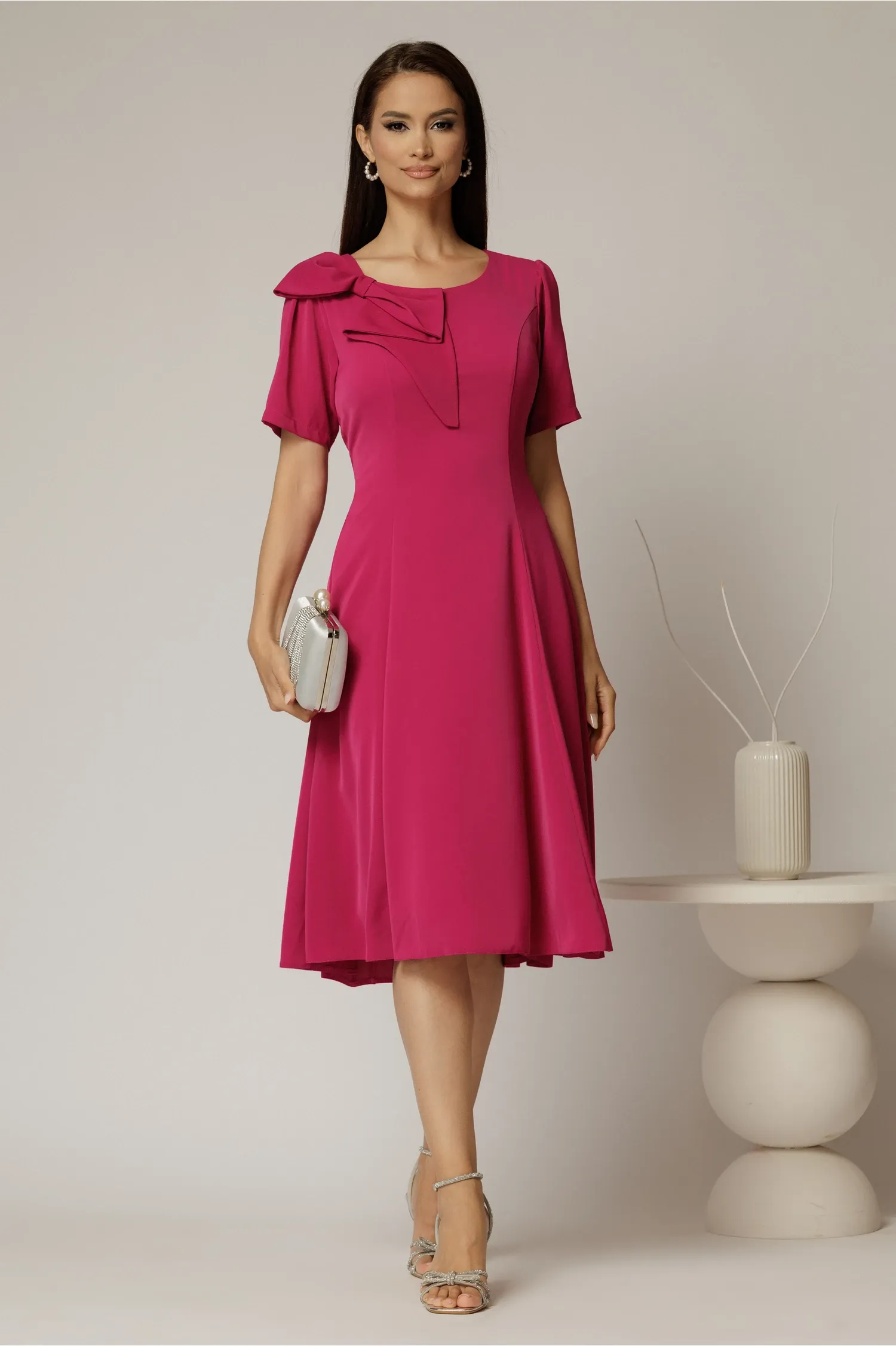 Rochie midi magenta cu funda la umar si croi in clini 3
