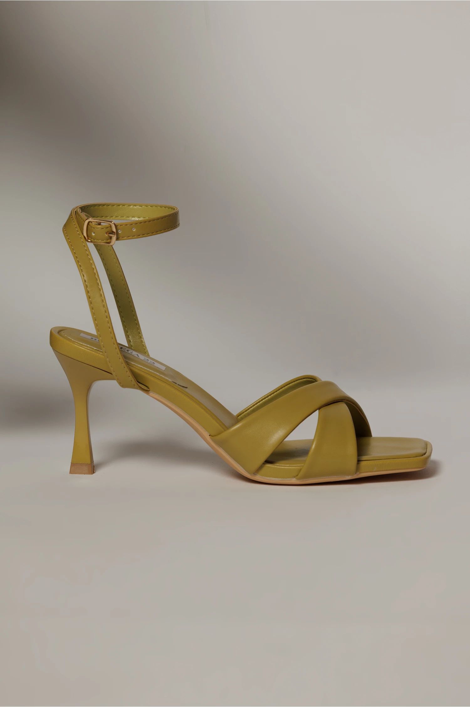 Sandale elegante galben mustar din piele ecologica cu barete in forma de x