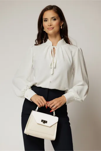 Bluza dama alba cu maneci lungi si snur la decolteu