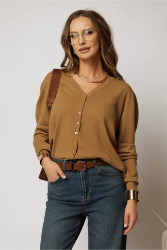 Bluza maro camel tip cardigan din tricot cu inchidere cu nasturi