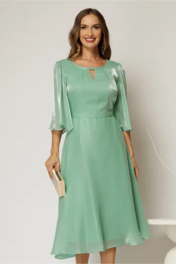 Rochie eleganta verde din voal peliculizat cu decolteu cu decupaj