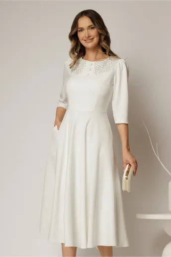 Rochie midi alba de ocazie cu nasturi pe bust si guler cu broderie si margele