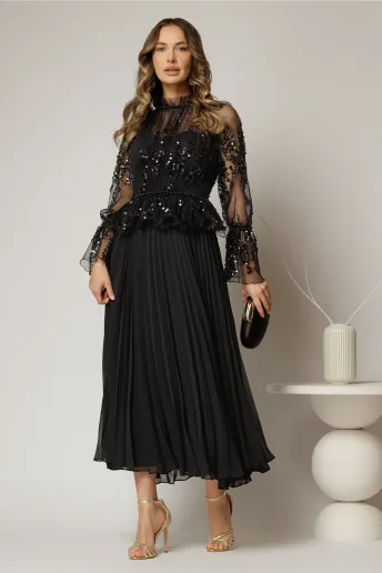 Rochie midi neagra de seara din voal plisat cu perle si paiete