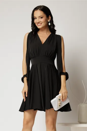 Rochie scurta neagra cu decolteu in V si maneci lungi sparte