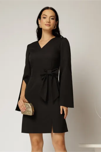 Rochie scurta neagra cu funda ampla in talie si maneci sparte