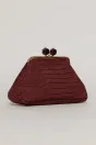 Geanta plic burgundy cu inchidere metalica aurie si imprimeu crocodil, 2, dyfashion.ro