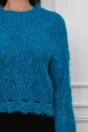 Pulover Ioana albastru din tricot pufos cu decupaje