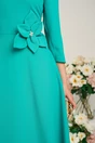 Rochie Viada din triplu voal verde cu floare maxi in talie