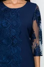 Rochie Damaris bleumarin cu broderie florala si maneci trei sferturi