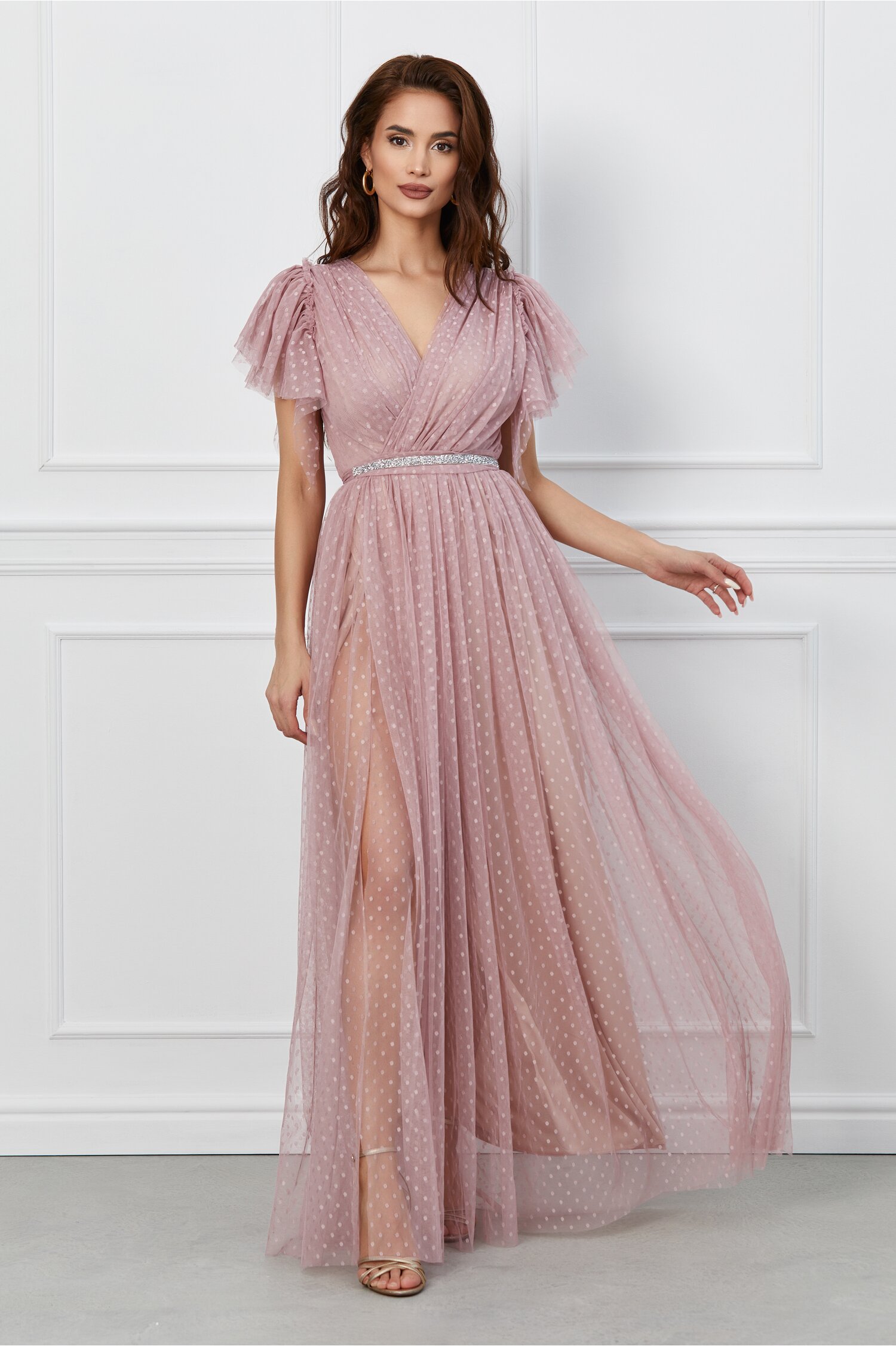 Rochie Damia roz din tulle cu buline