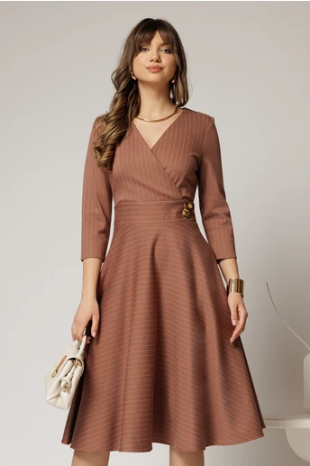 Rochie DY Fashion bej clos in dungi din jerse si detaliu in talie