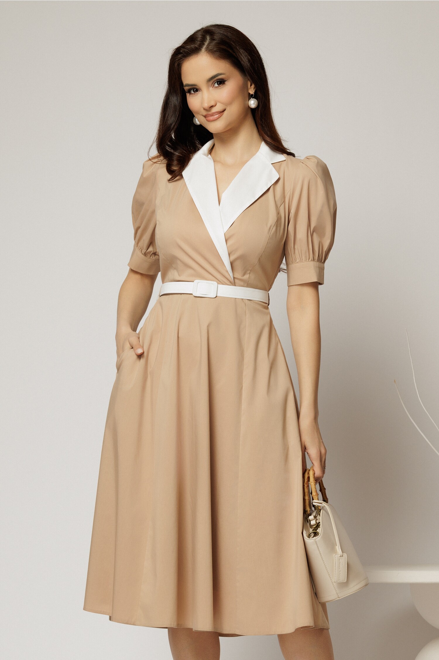 Rochie DY Fashion din poplin bej cu guler in contrast si curea in talie