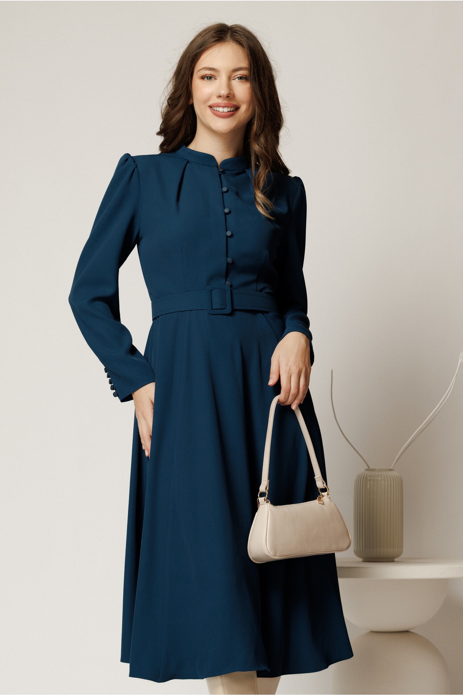 Rochie DY Fashion indiggo din triplu voal cu nasturi pe bust si curea in talie
