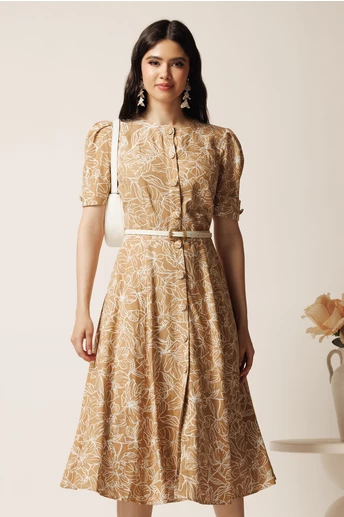 Rochie DY Fashion midi bej in clos cu imprimeuri albe si curea in talie