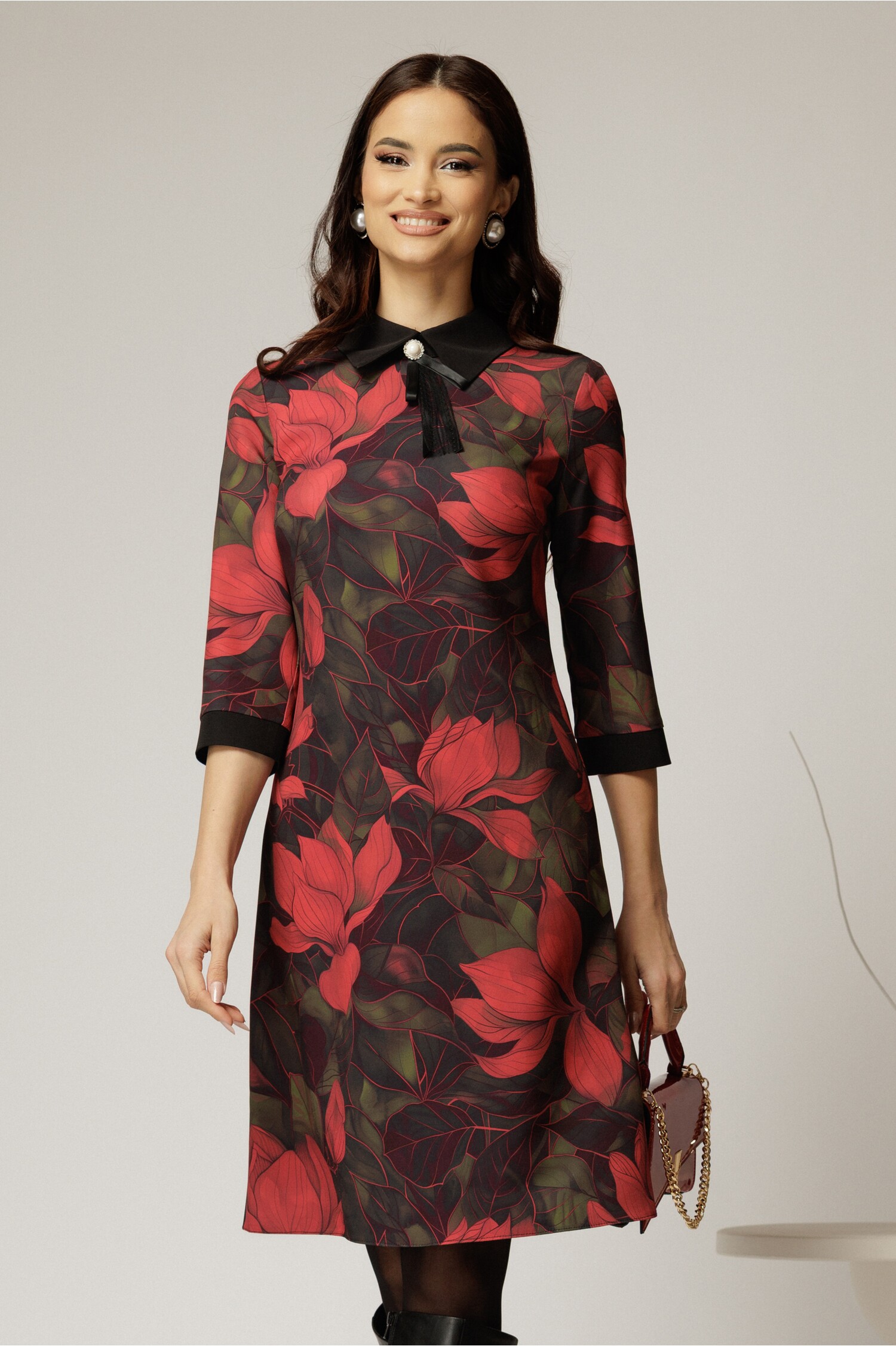 Rochie DY Fashion midi cu imprimeu negru si rosu cu guler tip camasa