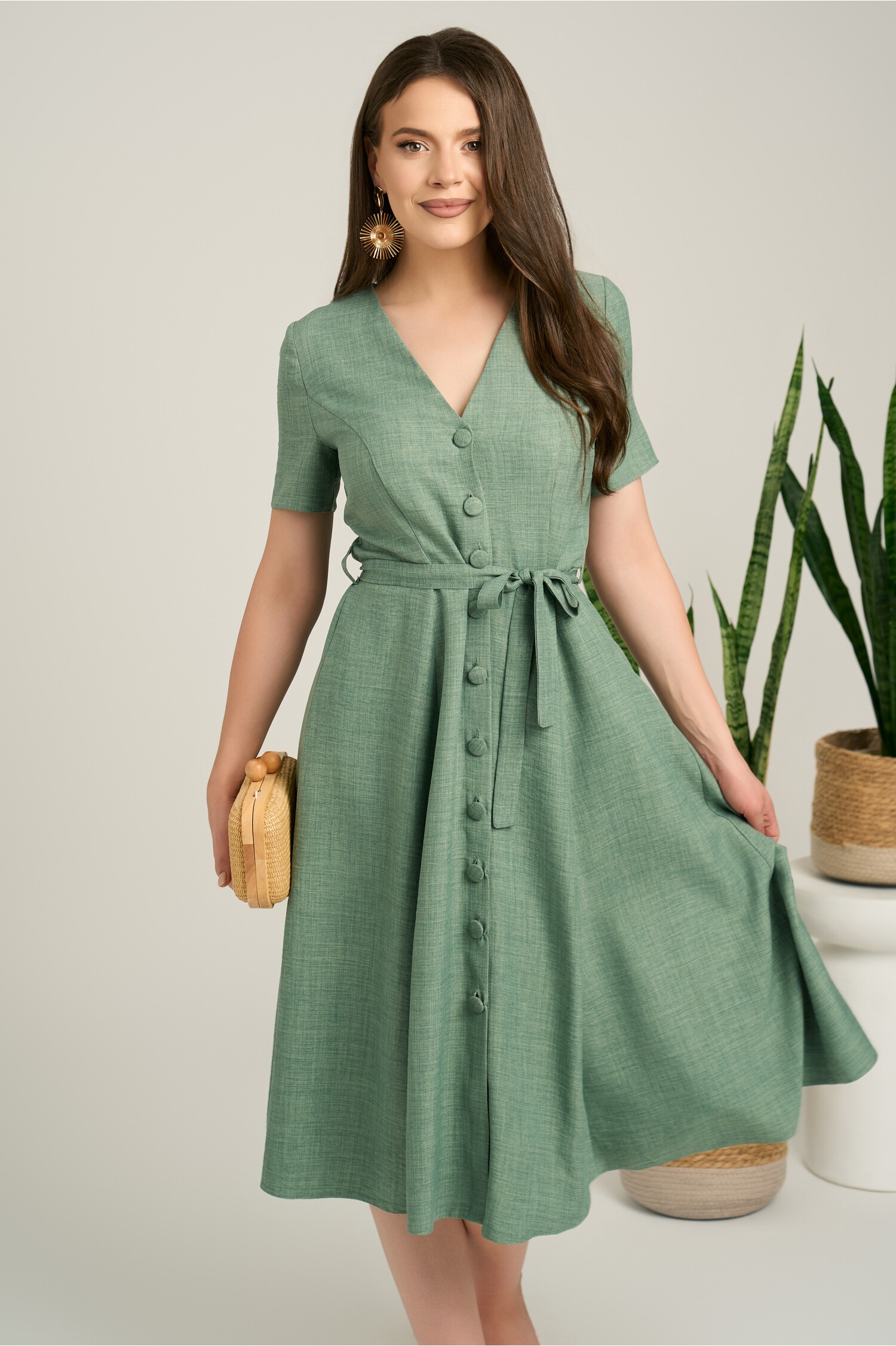 Rochie DY Fashion midi kaki din material fluid in clos cu nasturi si cordon in talie